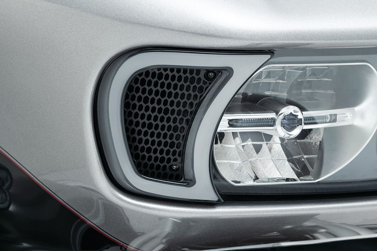 Kuryakyn Light Vent H-Light Trac S Light Vent H-Light Trac S