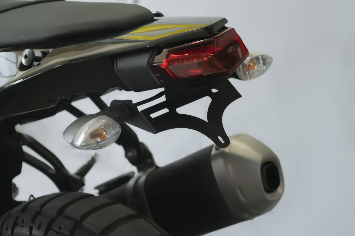 C-Racer License Plt Holder Bk T7 License Plt Holder Bk T7