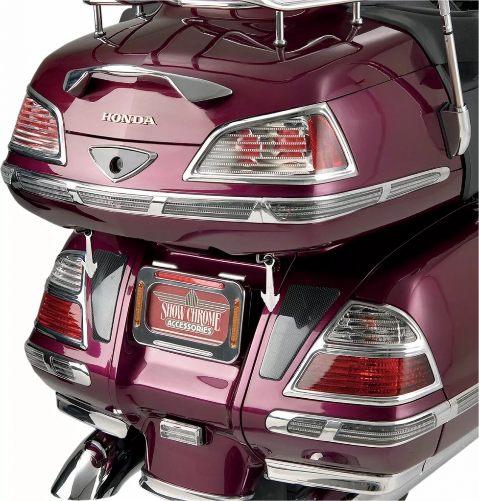 Show Chrome Saddlebag Molding Light Saddlebag Molding Light