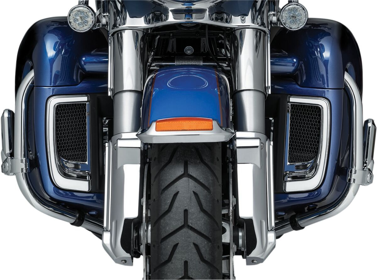 Kuryakyn Tracer L.E.D. Fairing Low Grill Lower Tracer W/Led - Fl