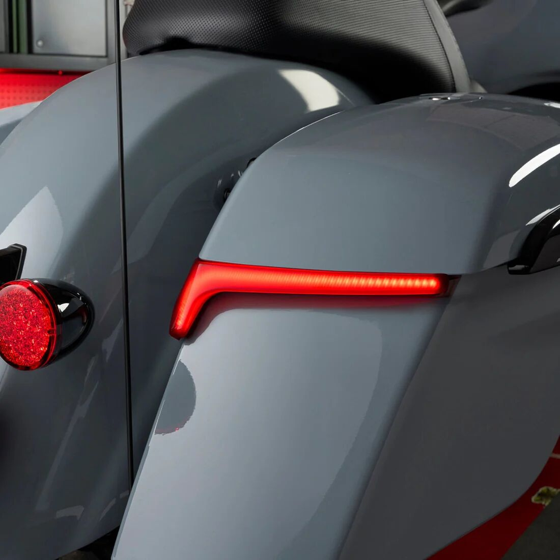 Ciro Light Saddlebag Red Lens Indian Light Saddlebag Red Lens India