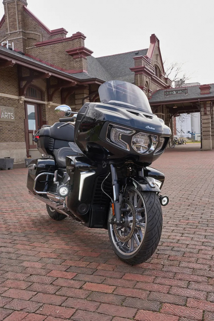 Ciro Lights Lower Fairing Indian Black Lights Lower Fairing Indian Bl