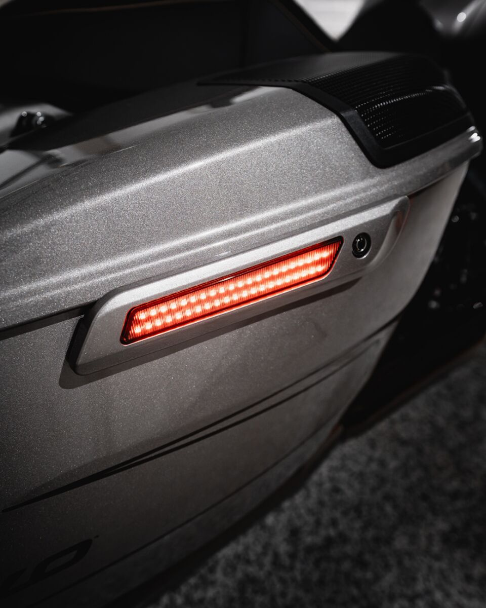 Custom Dynamics Lights Led Saddlebag Latch Smoked Lens Lights Led Sadd