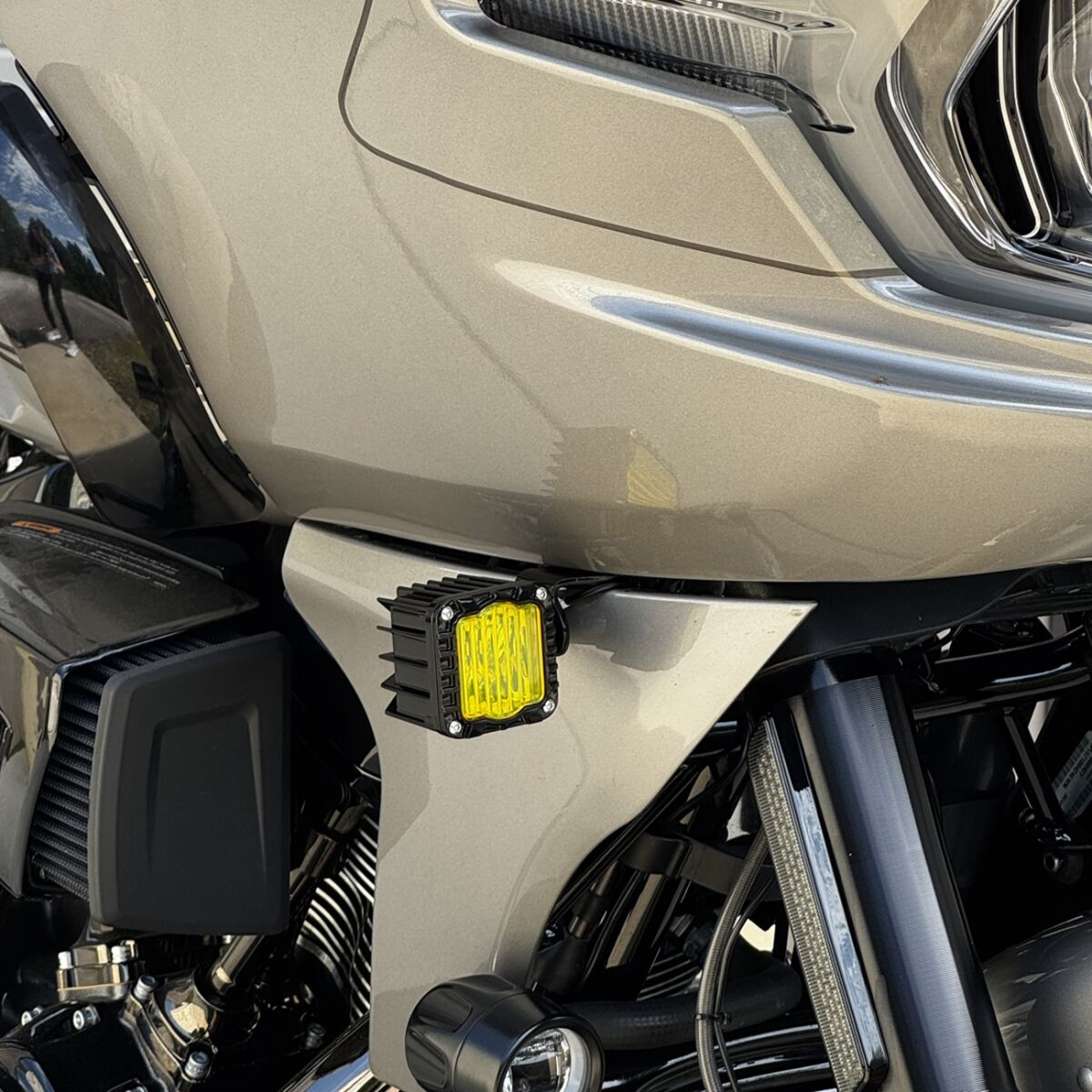 Custom Dynamics Turn Signals Front Led Shark Demon Yellow Turn Signals