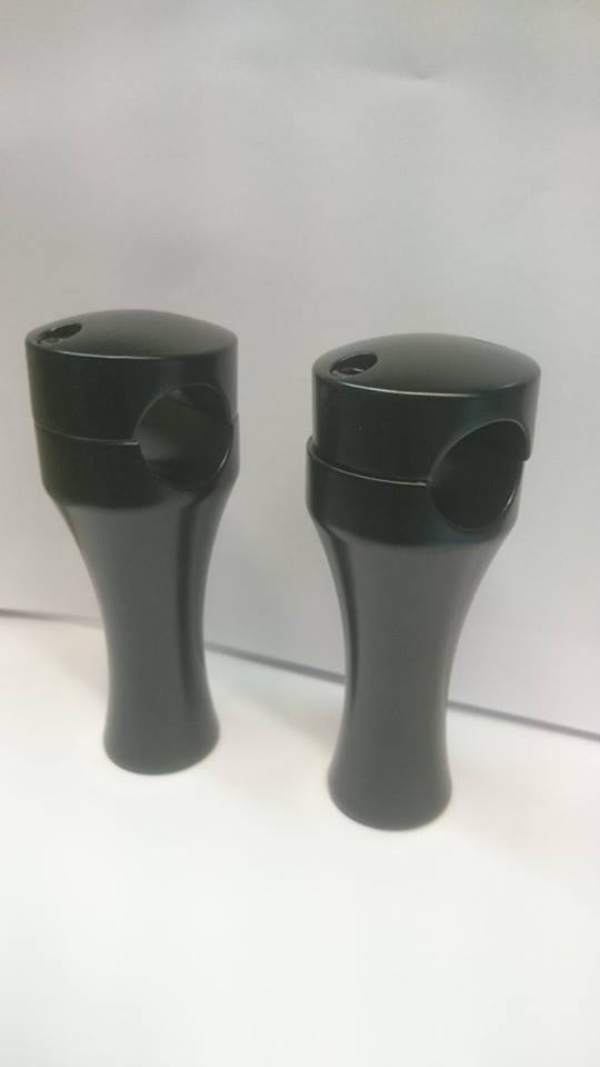 Risers Solid billet 4 h�ga, 1/2-UNC g�nga Svart