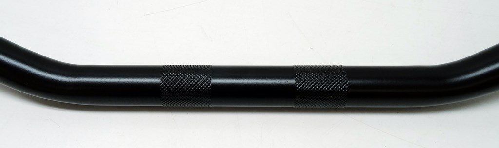 Flat track styre, H 5cm, B 81cm, PB 10cm, svart, passar 82-upp