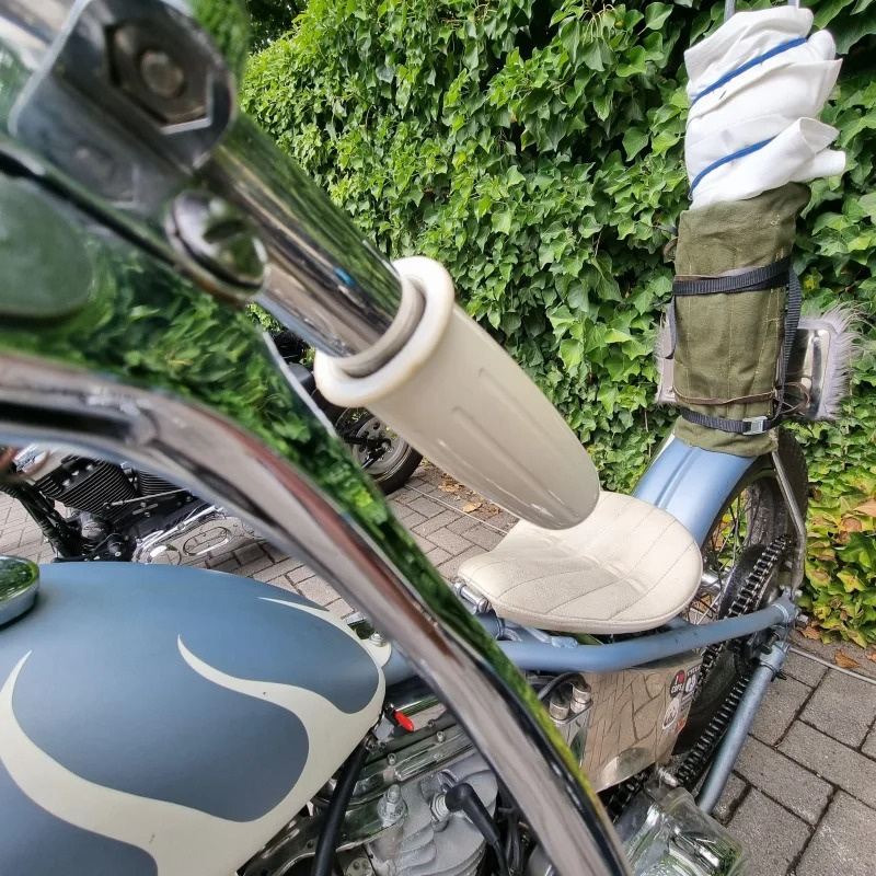 Bronson Style Grip Set white 1 inch