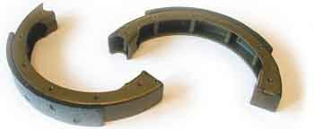 Brake shoes front, springer 61''/74''/80'' 36-47