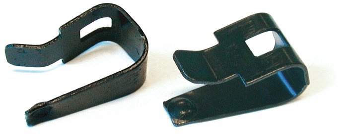 Retainer clips for rear brake shoes 58-72