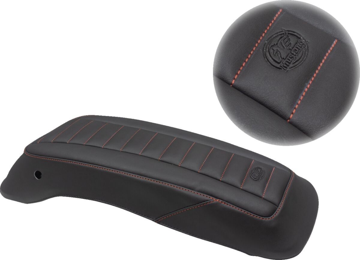 Mustang Cover Bglid Bk/Red Fl14- Cover Saddlebag Lid Deluxe - F