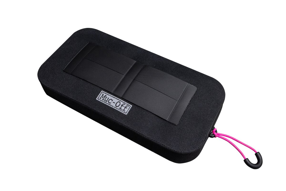 Muc-Off Waterproof Essentials Case Waterproof Essential Case