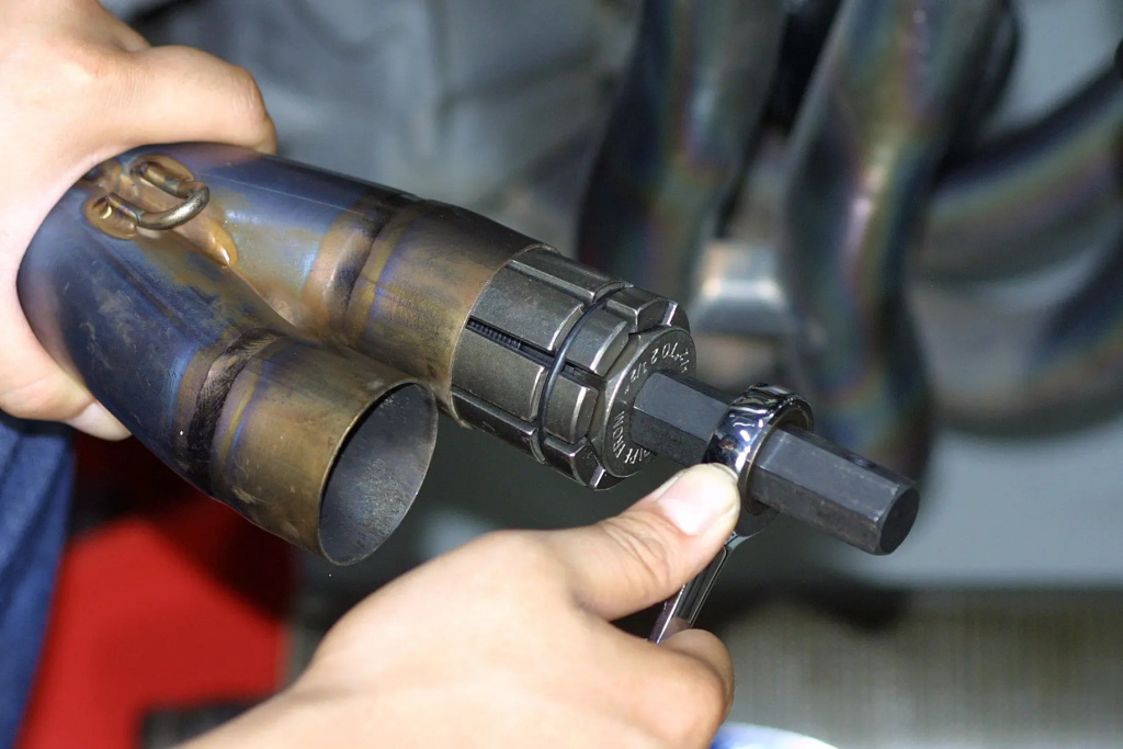 Tailpipe Expander