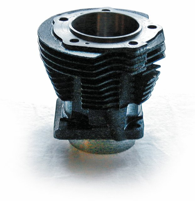 Cylinder Panhead, bak