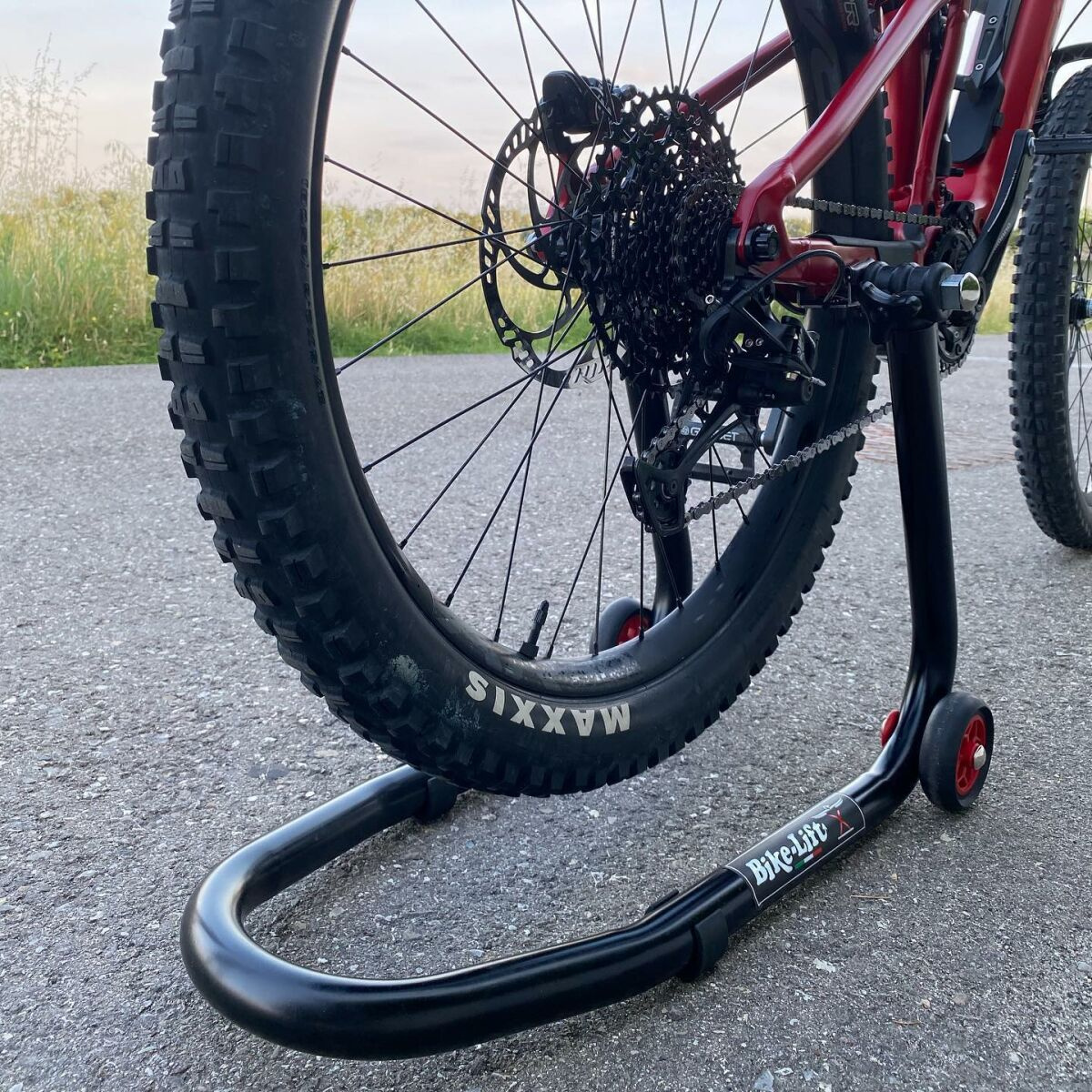 Bike Lift  E-Bike Rear Stand Black