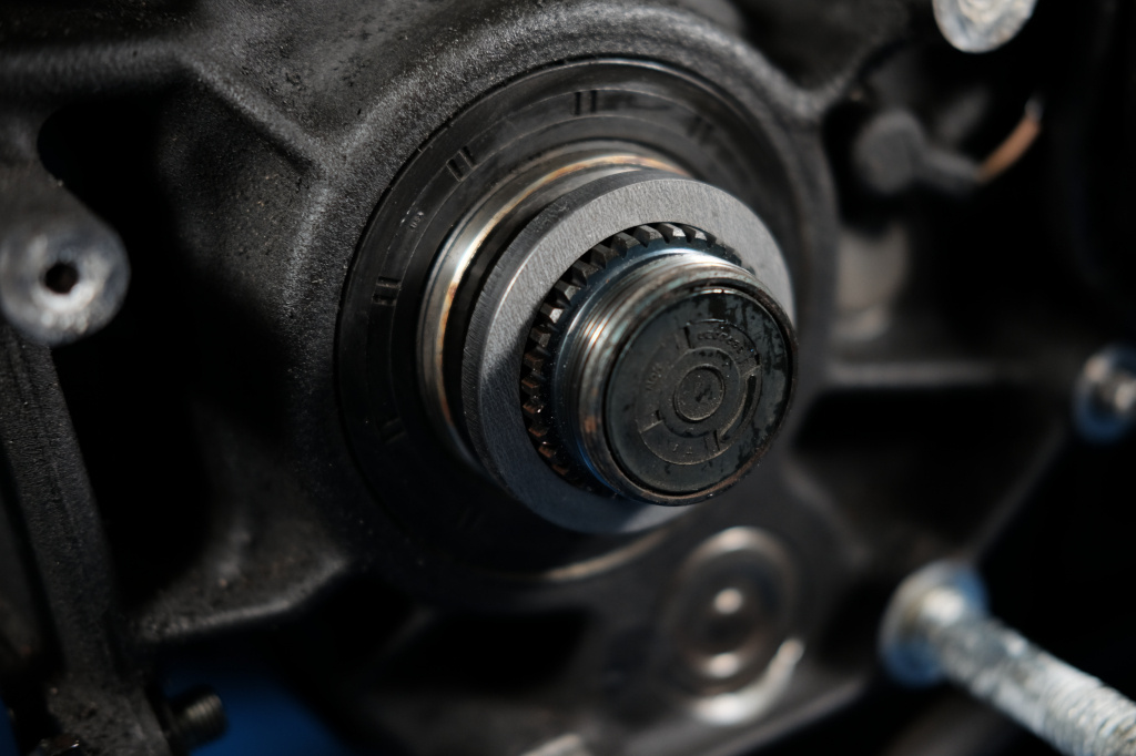 Spacer 6,5mm belt sprocket->5:th gear transmission B/T 94-up