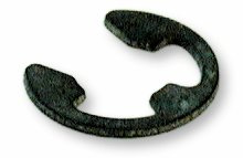 Snap ring on clutch release shaft (51-0060)