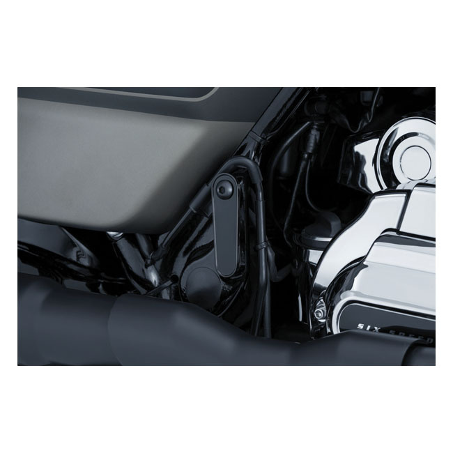 Kuryakyn Passenger Board Block Off Plate Set 93-21 Flt/Touring, Trikes