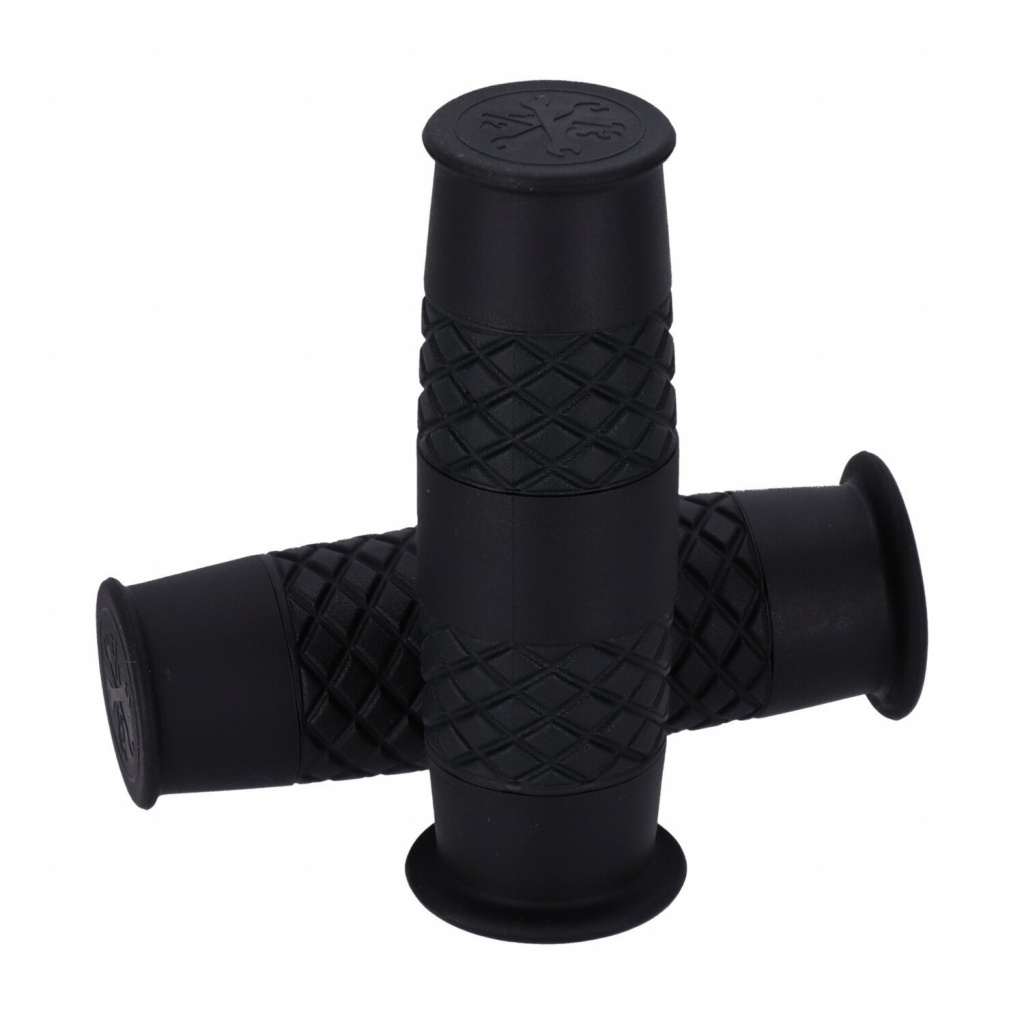 13 1/2, Outlaw grips. Black 1
