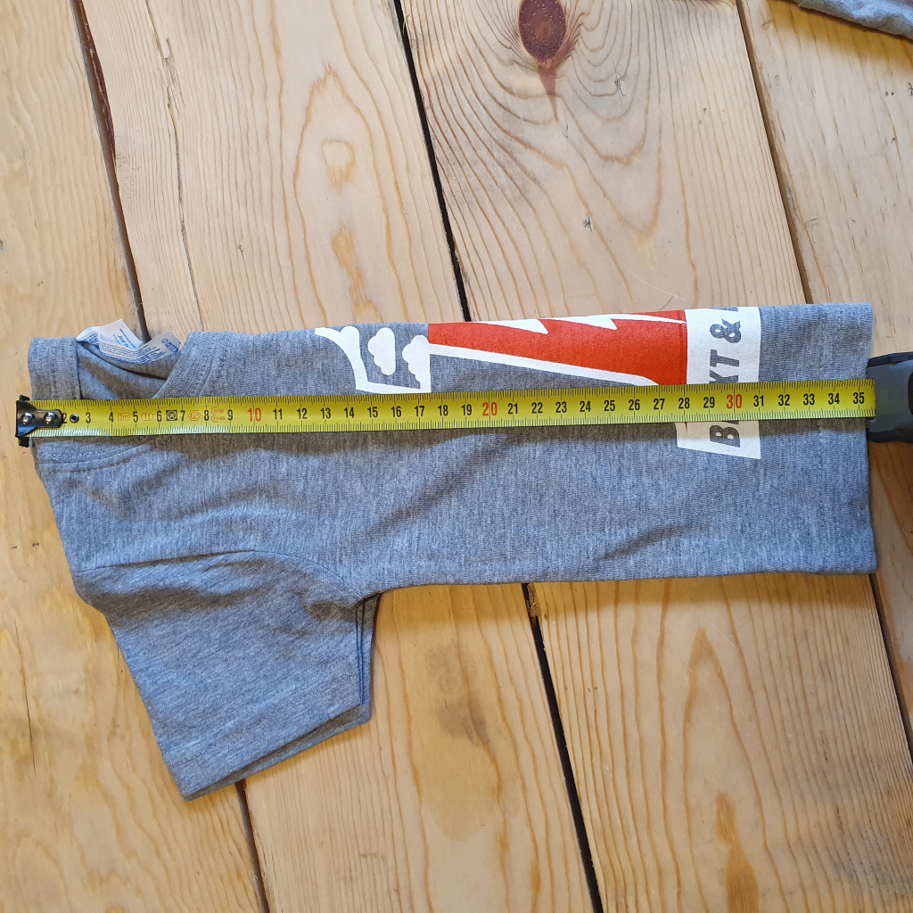 B&D 1 T-Shirt Barn Gr� 