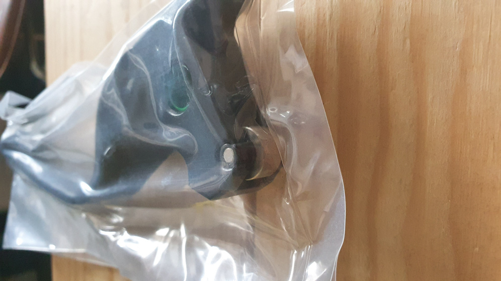 Handlebar Lever Kit, Wide Blade 06-17 V-Rod