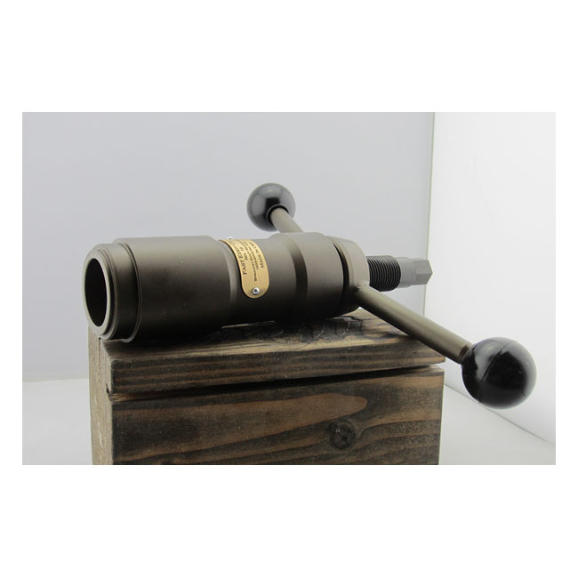 Fast Eddy, Sprocket Shaft Bearing Installer & Seal Adapter 55-02 B.T.