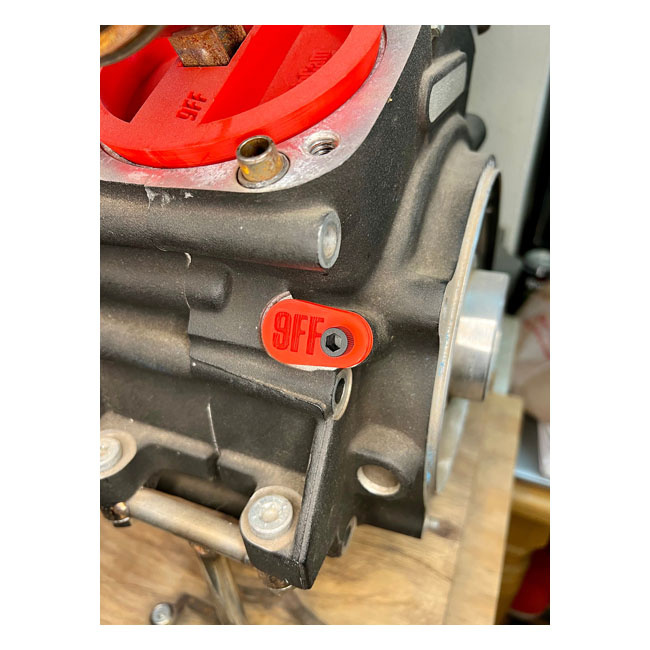 9Finger Fabrication, Ckp Sensor Hole Plug 01-17 Softail, 06-17 Dyna, 0