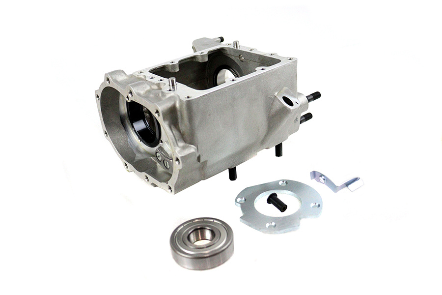 4 Speed Transmission Case 65-76