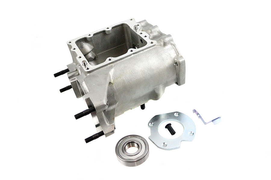 4 Speed Transmission Case 65-76